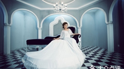 2026年婚纱设计方案趋势：避开这3个坑，预算省下8000元