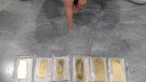 佛山老房翻新｜防滑地胶这样选不踩坑，花小钱换新地，省钱更省心